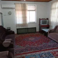 ویلای دربست خیلی تمیزدارای حیاط وپارکینگ