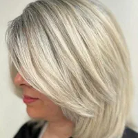 کوتاهی مو و رنگ مو و تراپی تخصصی مو|خدمات آرایشگری و زیبایی|رشت, شهریاران|دیوار