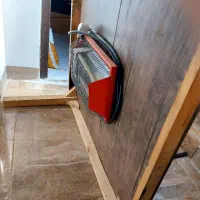 کرسی و اجاق قدیمی|بخاری، هیتر، شومینه|چهارباغ, |دیوار