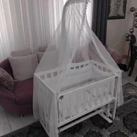 تخت کنار مادر و گهواره|تخت و صندلی بچه|کرج, گلشهر|دیوار