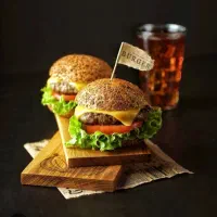 نیازمند یک خانوم جهت کار در ساندویچی