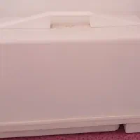 چرخ خیاطی نو نو مال جهیزیه هستش