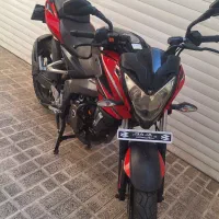 موتور ns200 مدل 95 کم کارکرد کاربرات