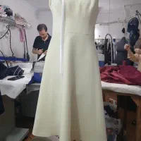 دکمه دوز دستی و پس دوز زن خانم حرفه ای
