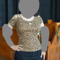 بلوز وتیشرت|لباس|قم, ولیعصر|دیوار