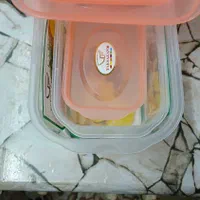 ظرف پلاستیکی|ظروف نگهدارنده، پلاستیکی، یکبارمصرف|فردیس, فردیس|دیوار