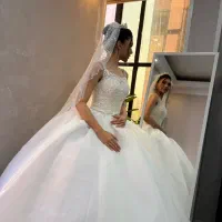 لباس عروس، و لباس مجلسی فروش و طراحی دوخت