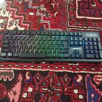 کیبورد گیمینگ گرین GK601 دارای RGB با حرف فارسی