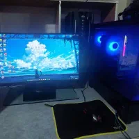 کیس گیمینگ با مانیتور