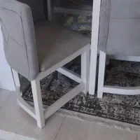 میز نهار خوری کم جا