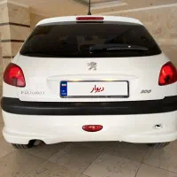 ۲۰۶ سقف شیشه ای ۱۴۰۱|خودرو سواری و وانت|کرج, گوهردشت|دیوار