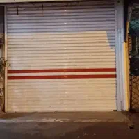 سر قفلی یک باب مغازه واقع در پیر سرا