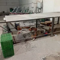 فروش ۲ عدد میز آهنی در ابعاد ۱/۵ *۲ به ارتفا۱/۲۰