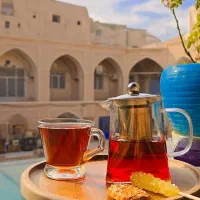 استخدام همکار