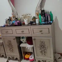 تخت خواب|تخت و سرویس خواب|اقبالیه, |دیوار