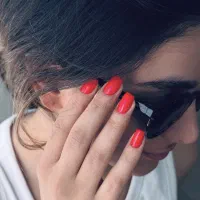خدمات تخصصی ناخن تخفیف پاییزه