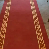 موکت قرمز لبه طلایی