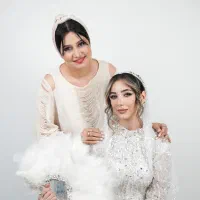 میکاپ و شنیونعروس با تیم حرفه ای|خدمات آرایشگری و زیبایی|گرگان, |دیوار