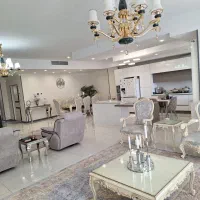 ۱۸۵متر آپارتمان تک واحدی ،سه خوابه فول اکازیون