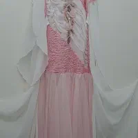لباس مجلسی|لباس|کرج, بنیاد|دیوار