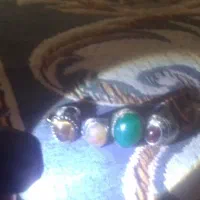 چهار تا انگشتر یکیش احتمال زیاد نقره هست معاوضه هم