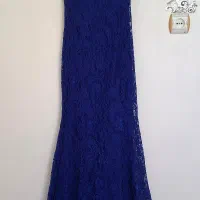 تعدادی لباس در حد نو|لباس|قائن, |دیوار