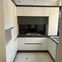 آپارتمان 82 متری (خوش نقشه)