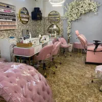 اجاره میز ناخن تخت و صندلی برای رنگ و کراتین ومژه