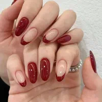 کاشت ناخن و آموزش تخصصی