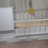 تخت و کمد کودک سالم