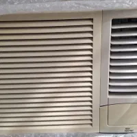 کولر گازی ( پشت پنجراه ای )در حد نو