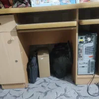 میز کامپیوتر