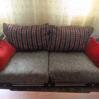 مبل هشت نفره ،دوتا تک نفره ،یک سه نفره ،یک دونفره