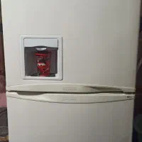 یخچال دو در سایوان