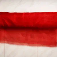 ۱۵ متر حریر قرمز درجه یک