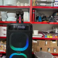 اسپیکر (باند)میکروفون دار