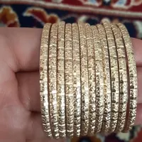 النگو طلا روس