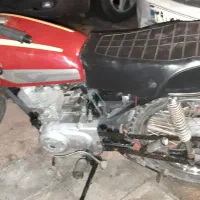 موتور ۱۲۵ سی سی لیفان