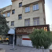 135متردورفلکه بیلبورد سالن،پزشک،آموزشگاه،داروخانه|اجارهٔ دفتر کار، اتاق اداری، مطب|تهران, شهران جنوبی|دیوار