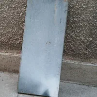 قفسه دیواری فلزی