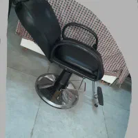 وسایلها درحدآک صندلی VIP   جکی سرشور تخت و..|آرایشگاه و سالن‌های زیبایی|مشهد, هفده شهریور|دیوار