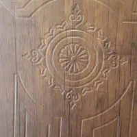 در چوبی کمد دیواری