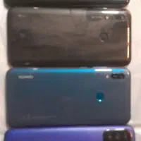 ۳عدد گوشی هاوایی ۱عددpoco