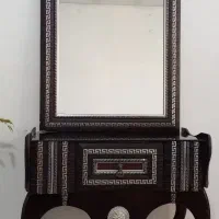 آیینه و میز