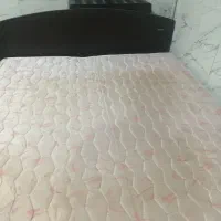 تخت وتشک