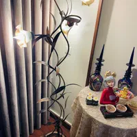 آباژور ایستاده فرفورژه 3 شاخه طرح گل برنزی رنگ|چراغ خواب و آباژور|قزوین, |دیوار