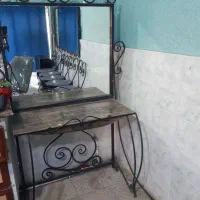 لوازم آرایشگاه به فروش می‌رسد