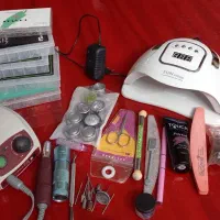 وسایل ناخن کاری