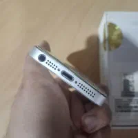 ایفون ۵ ، ۱۶ گیگ سفید|موبایل|لاهیجان, کاروانسرابر|دیوار