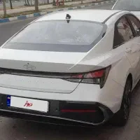 هیوندا النترا